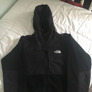 The North Face Women’s Zip Jacket